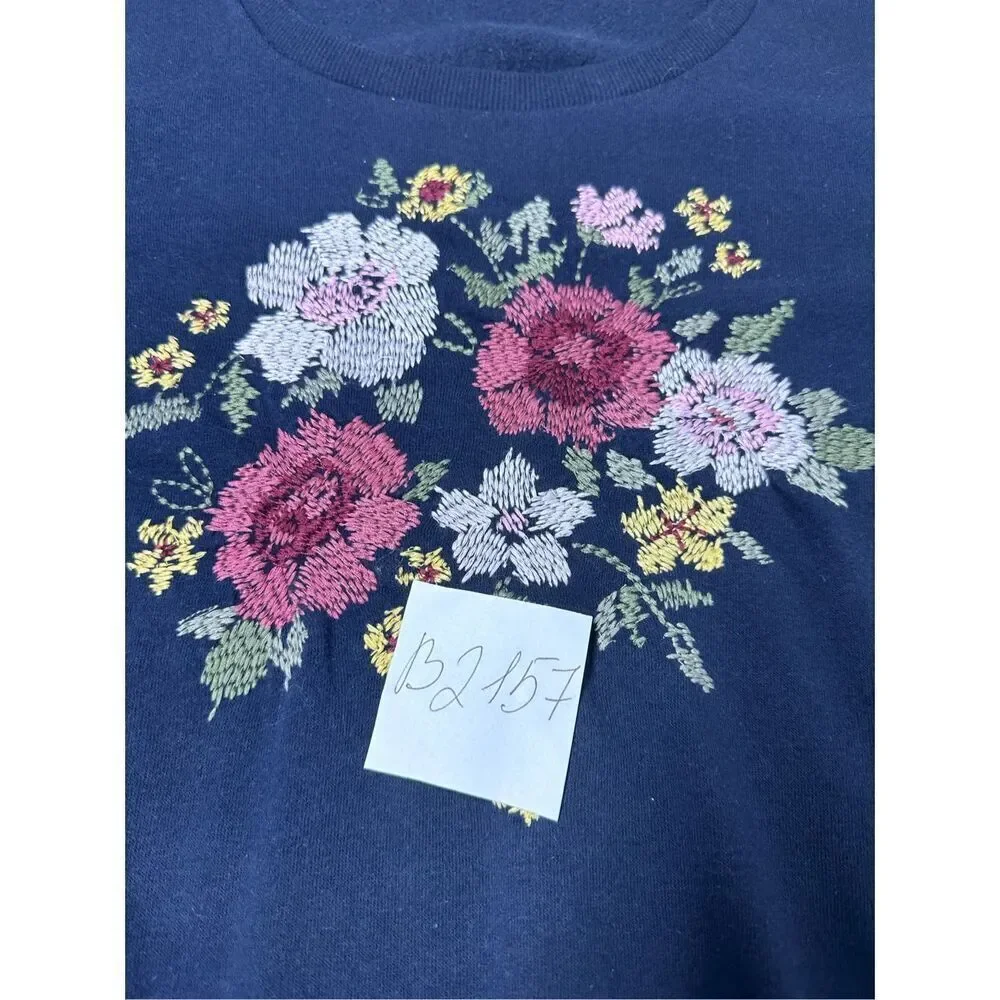 Torrid Bohemian Navy Blue Embroidered Floral Sweater Sweatshirt Size 1X - Picture 10 of 10